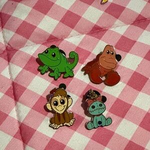 Disney Park Pins- Pixie Plush